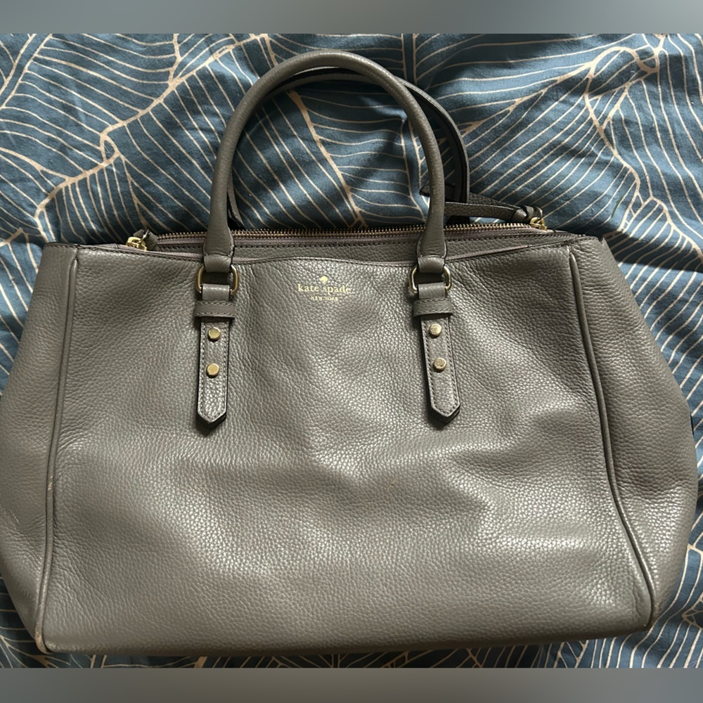 Kate Spade Gray Leather Purse